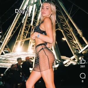 Beach Bunny SET | Glisten & Pearl Top BNWT & Skirt | Small